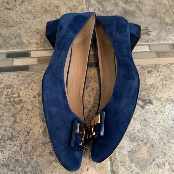 🔥Tory Burch Gigi Logo Suede Pump - Picture 6 of 8
